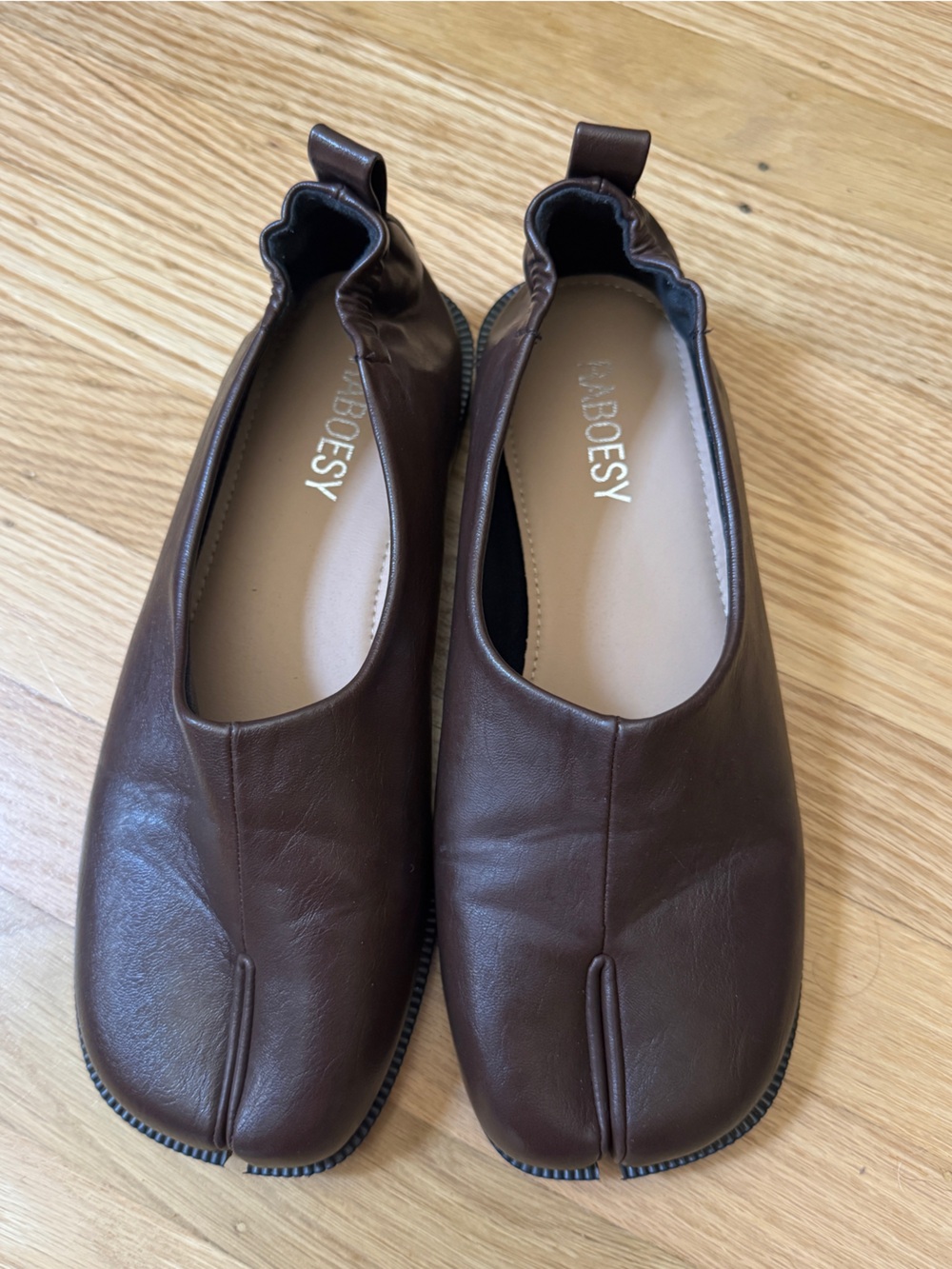 Size 38 RABOESY Women's Split-Toe Leather Flats — Dark Brown - Picture 2 of 5